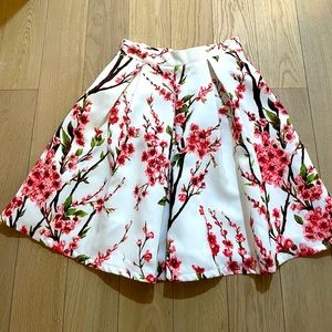 Like new floral A-line skirt